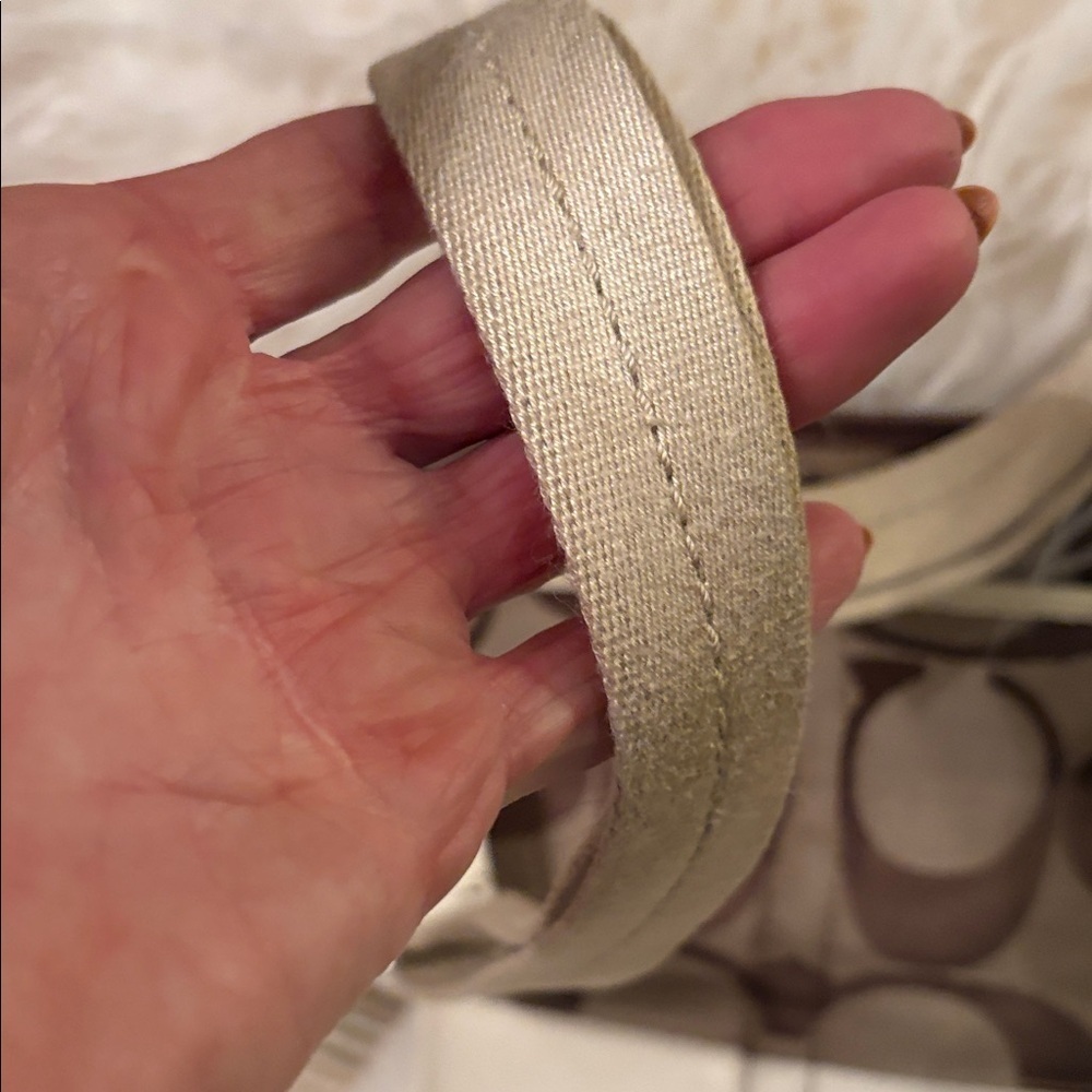 Coach Tan and Cream Swingpack Crossbody Bag - Picture 3 of 16